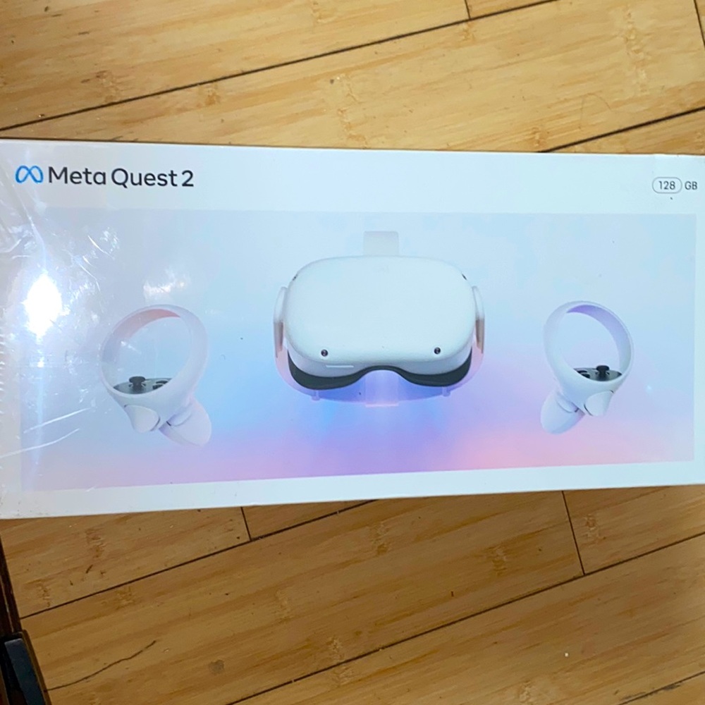 Selling a Meta Quest 2 with 128 GB, never been opened since shipped.